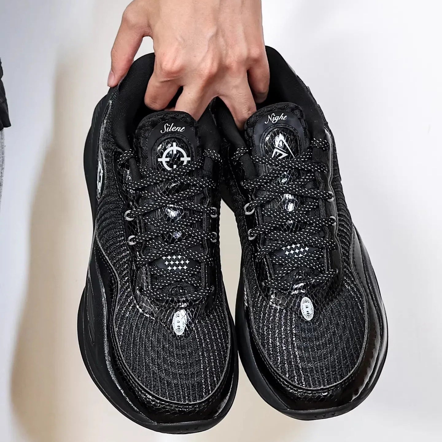 Zapatillas Rigorer AR1 Valentine's Day –  De Austin Reaves